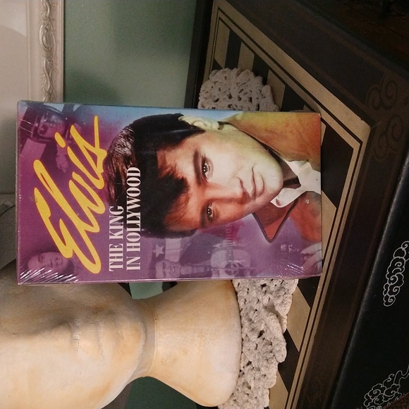 Elvis the king of Hollywood Vhr tape new still sealed - Picture 2 of 5